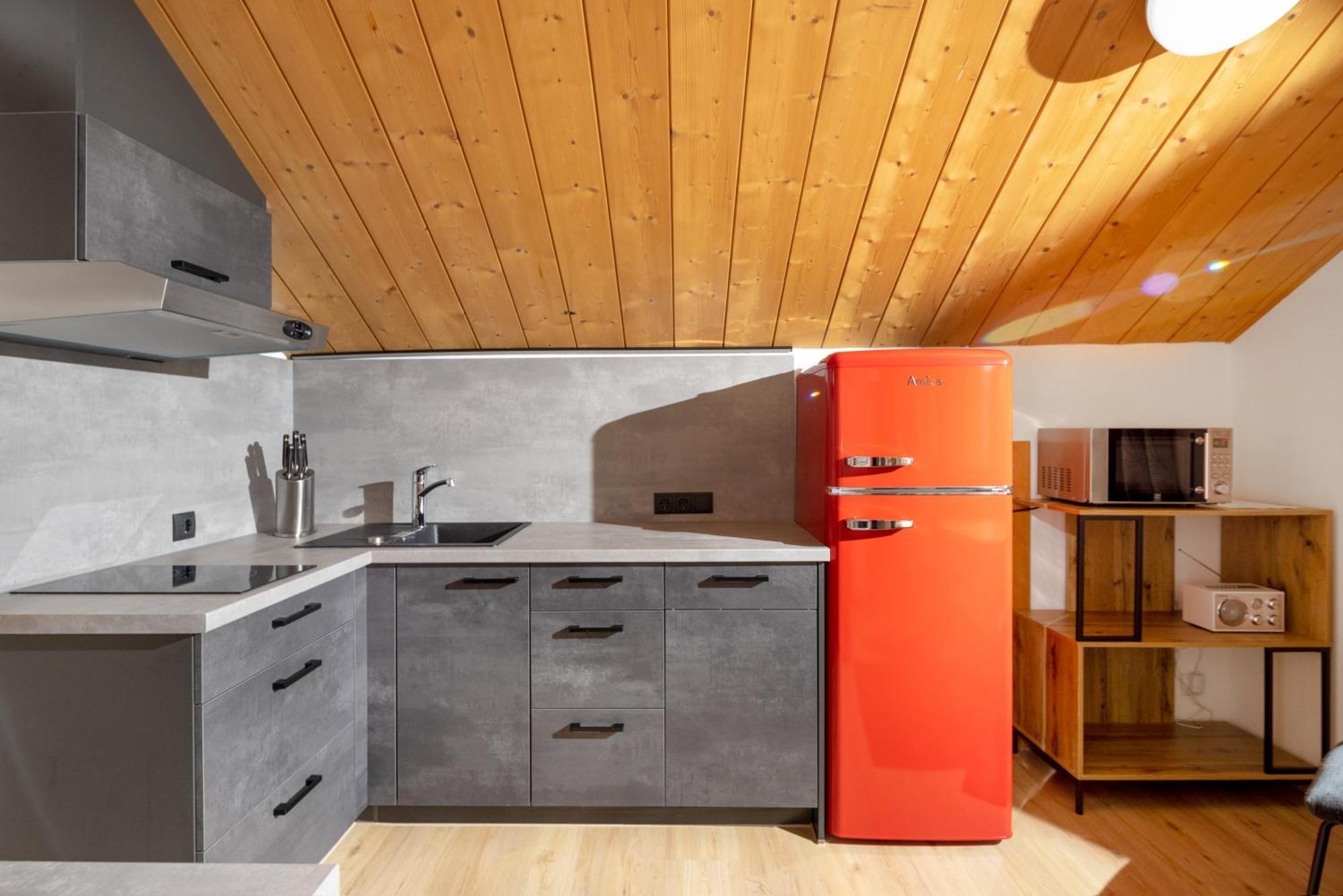Apartmenthaus Matri By Pferd Auf Wolke Wald am Arlberg Eksteriør bilde